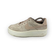 Nike WMNS Air Force 1 Sage ' - Maat 37.5 Nike