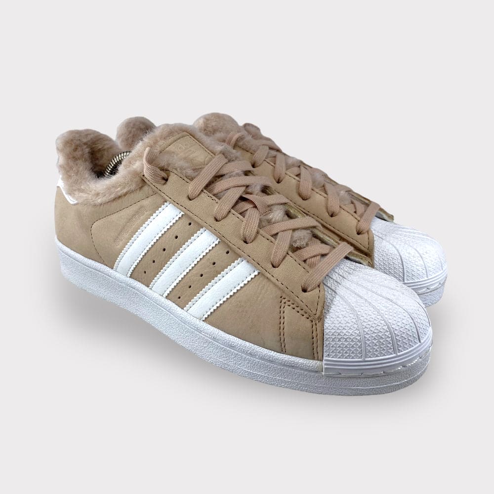 adidas Superstar Fur Maat 40 WEAR