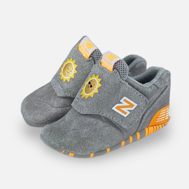 Tweedehands New Balance 574 Crib - Rain Cloud with Citra Yellow - Maat 17 1