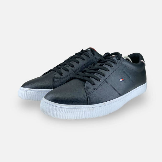 Tweedehands Tommy Hilfiger Sneaker low Black Leather - Maat 44 3