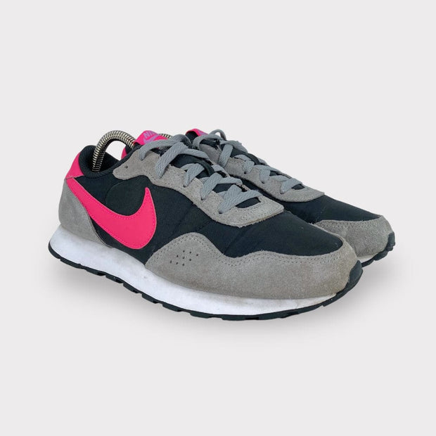 Tweedehands Nike "MD Valiant" - Maat 39 3