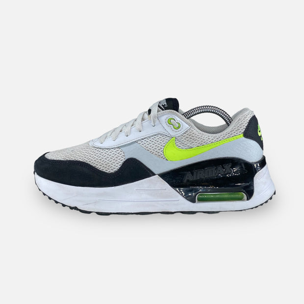 Tweedehands Nike Air Max System - Maat 41 1