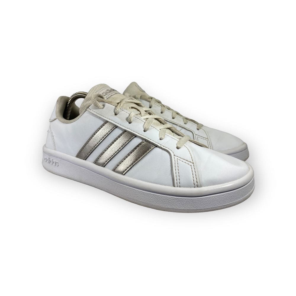Adidas Grand Court Base - Maat 37.5 | WEAR