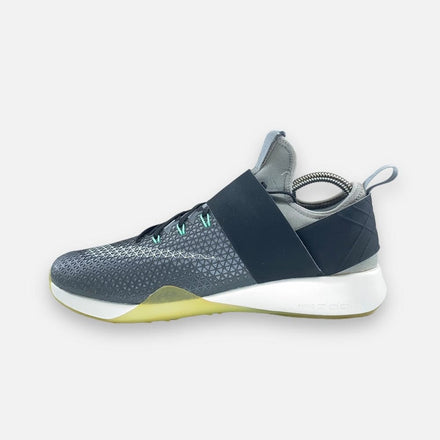 Tweedehands Nike Air Zoom Strong - Maat 41 1