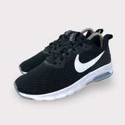 Tweedehands Nike Air Max Motion Low - Maat 36 3