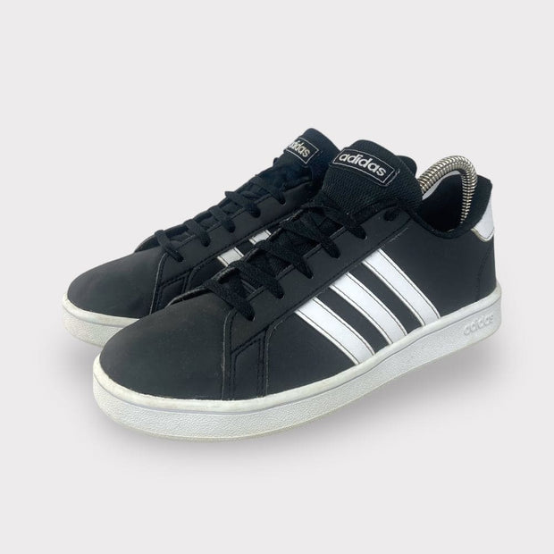 Tweedehands adidas Grand Court - Maat 36.5 3