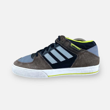 Tweedehands Adidas Mid - Maat 40 1