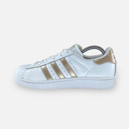 Tweedehands Adidas Superstar - Maat 38.5 1