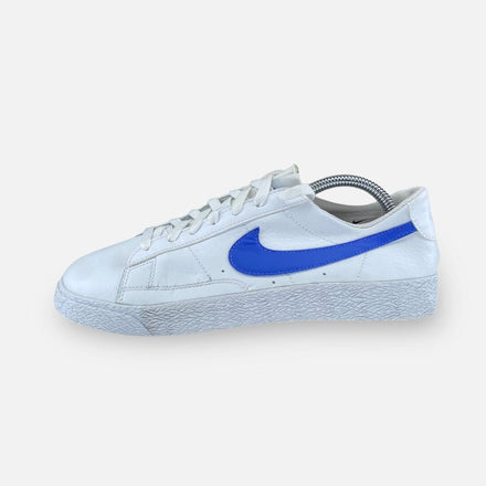 Tweedehands Nike Blazer Low - Maat 39 1