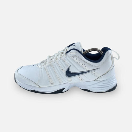 Tweedehands NIKE T-LITE X - Maat 44 1