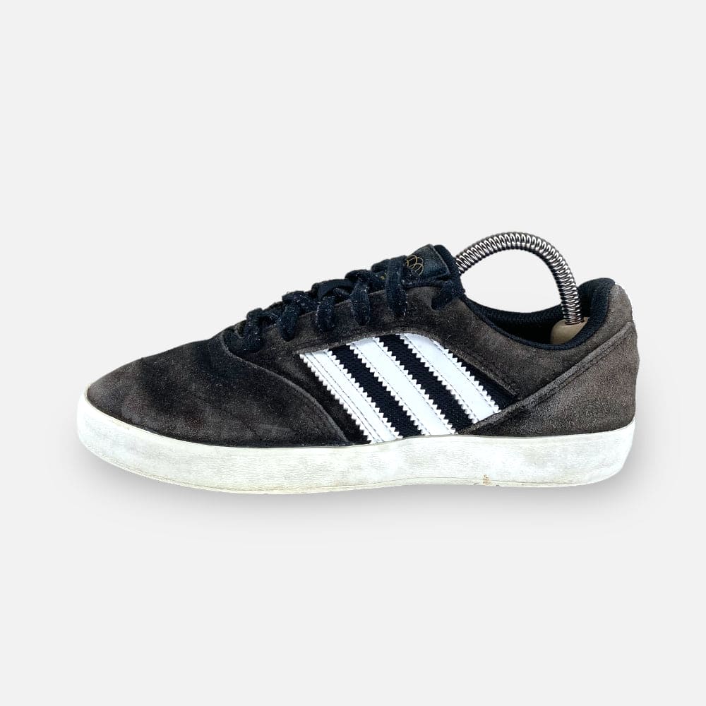 Adidas suciu cheap adv shoes