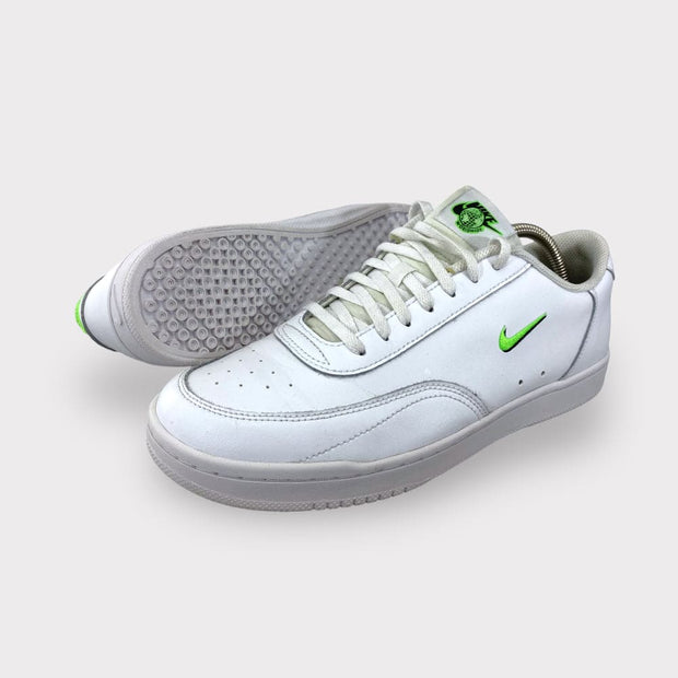 Tweedehands Nike COURT VINTAGE - Maat 44 4