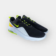 Tweedehands Nike Sportswear Air Max Motion 2 - Maat 46 2