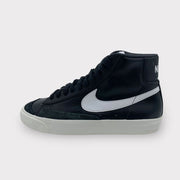 Tweedehands Nike Blazer Mid'77 Vintage - Maat 42 1