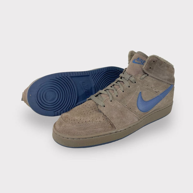 Tweedehands Nike Backboard Mid - Maat 44.5 4