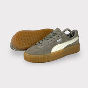 Tweedehands Puma Suede Platform Snk Jr - Maat 38 4