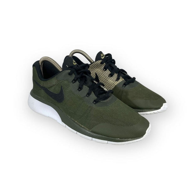 Nike tanjun cheap racer gs