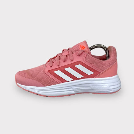 Tweedehands adidas Galaxy 5 - Maat 37.5 1