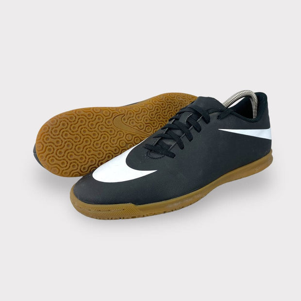 Tweedehands Nike Bravatax ll - Maat 42 4