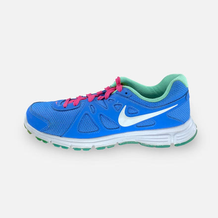 Tweedehands Nike Revolution 2 - Maat 40 1