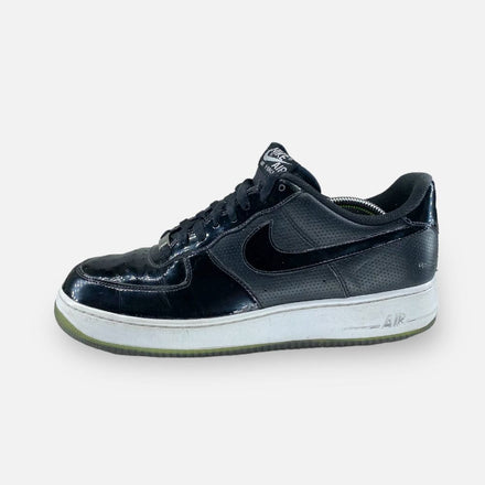 Tweedehands Nike Air Force 1 '07 'Black Silver' - Maat 46 1