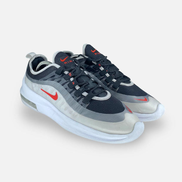 Tweedehands Nike Air Max Axis - Maat 40.5 2