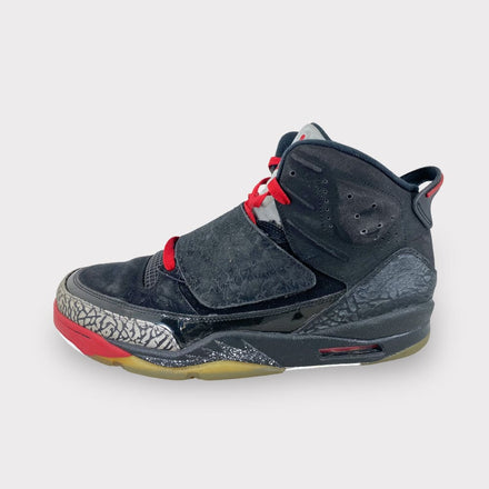 Tweedehands Jordan Son of Mars Black Cement - Maat 47 1
