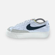 Tweedehands Nike Blazer Low Platform 'White' - Maat 38 1