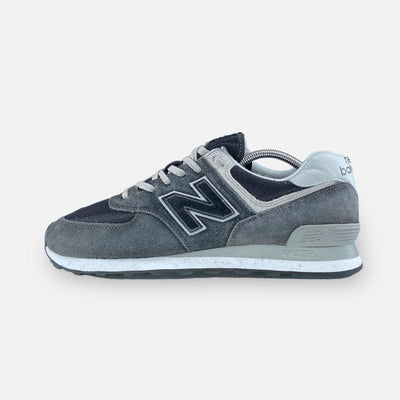 Tweedehands New Balance 574 'Black' - Maat 45 1