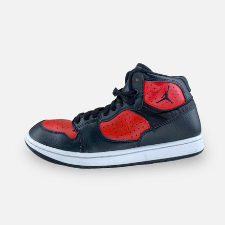 Tweedehands Nike Access - Maat 41 1