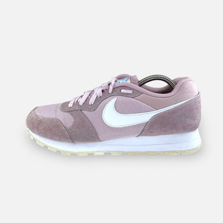 Tweedehands NIKE Md Runner 2 - Maat 40.5 1