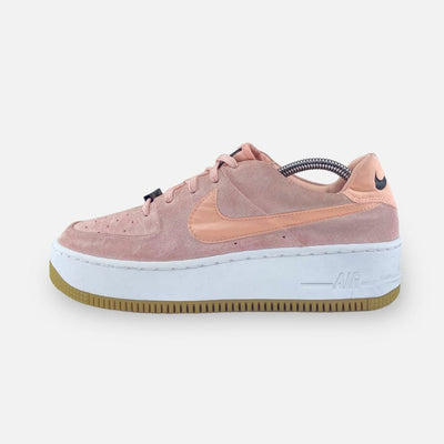 Tweedehands Nike Air Force 1 Sage Low - Maat 40 1