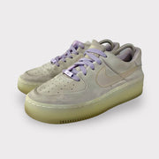 Tweedehands Nike Air Force 1 Sage Low LX - Maat 41 3