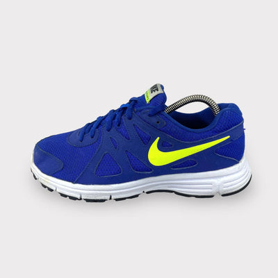 Tweedehands Nike Revolution 2 - Maat 39 1