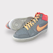 Tweedehands Nike Backboard ll - Maat 40 4