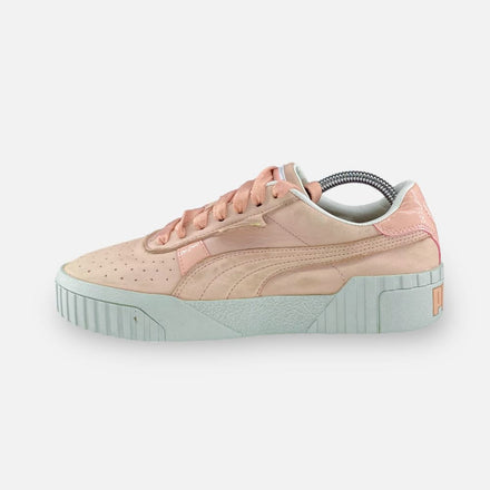 Tweedehands Puma Cali Nubuck Peach Bud Pink - Maat 38.5 1