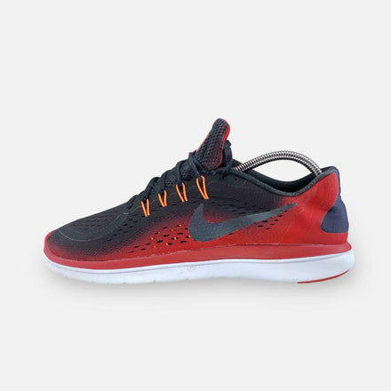 Tweedehands NIKE FLEX 2017 RN - Maat 42 1