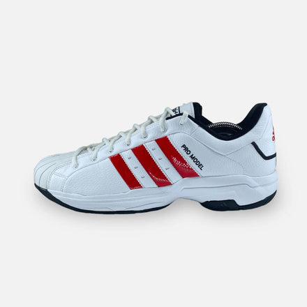 Tweedehands Adidas Baskets basses - Maat 47.5 1