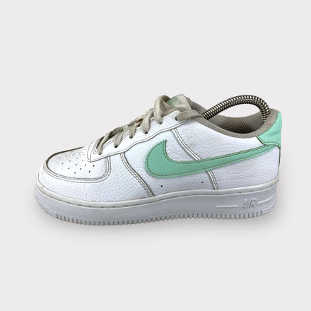Tweedehands Nike Air Force 1 - Maat 37.5 1