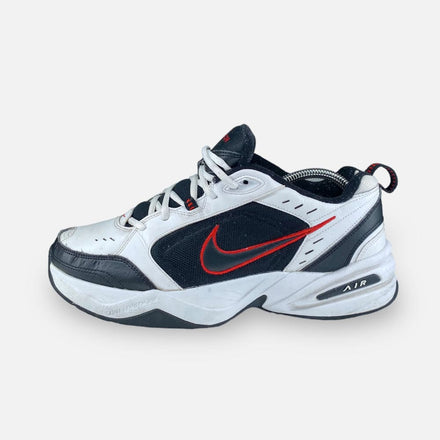 Tweedehands Nike Air Monarch IV "Black and White" - Maat 44 1