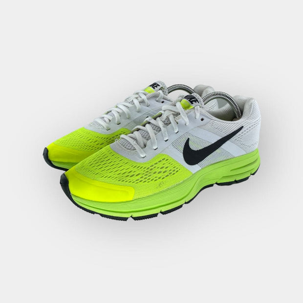 Tweedehands Nike Womens Air Pegasus - Maat 40 3