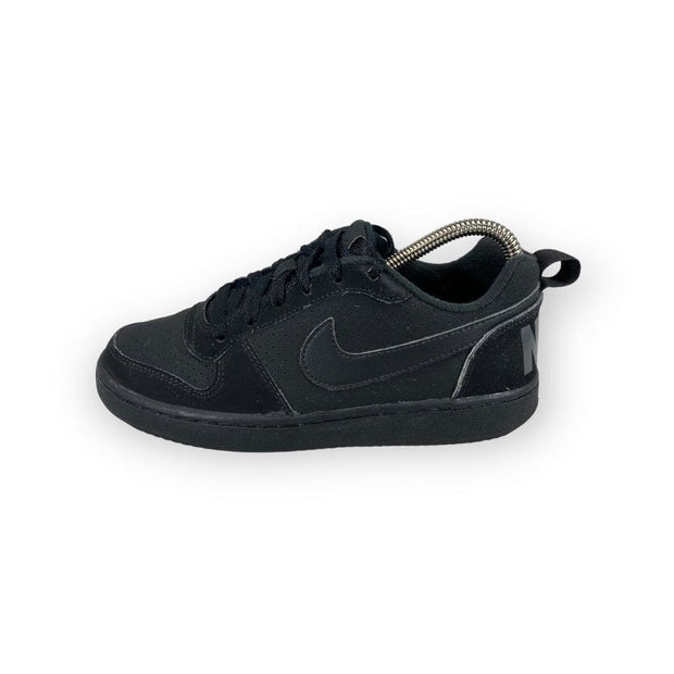 nike court borough 35.5