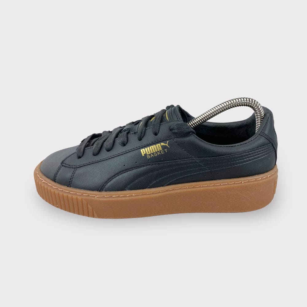 Puma basket cheap platform zwart