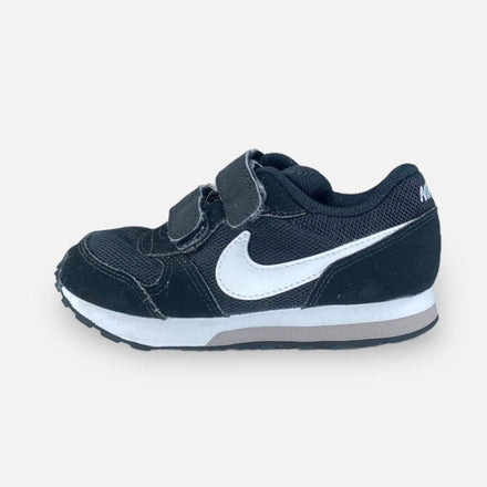 Tweedehands Nike MD Runner 2 (TDV) - Maat 26 1