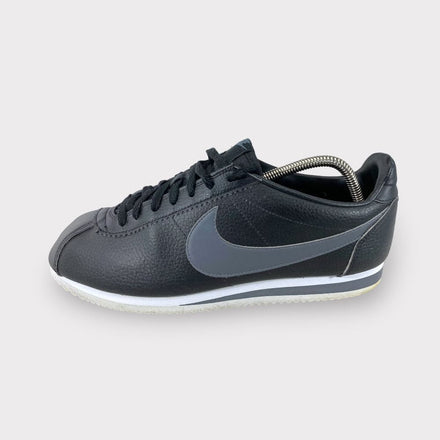 Tweedehands Nike Classic Cortez - Maat 44 1