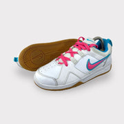 Tweedehands Nike Lykin 11 GS - Maat 37.5 4