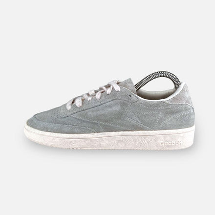 Tweedehands Adidas - Maat 36 1