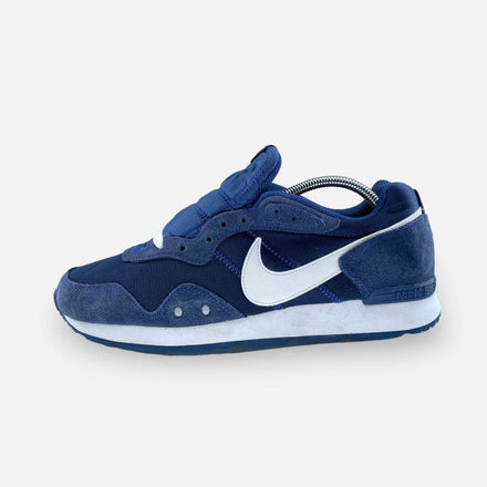 Tweedehands Nike Venture Runner - Maat 43 1