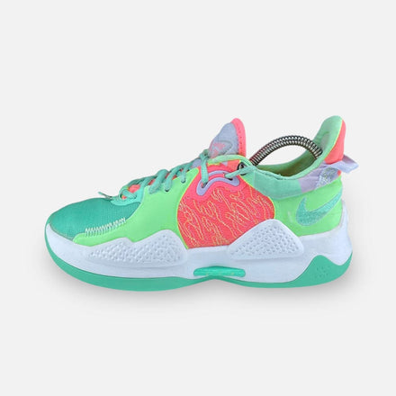 Tweedehands Nike Sneaker - Maat 38.5 1
