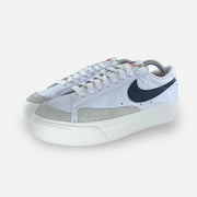 Tweedehands Nike Blazer Low Platform 'White' - Maat 38 3